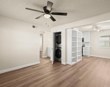 2408 Longview St - Photo Thumbnail 12