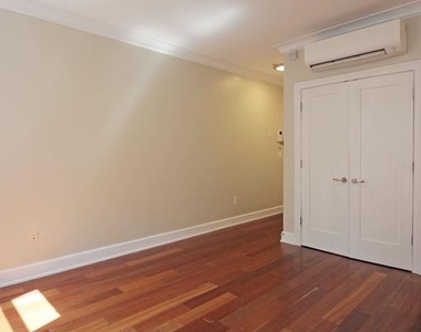 1121 24th Street Nw - Photo Thumbnail 3