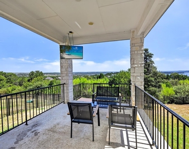 2400 Sunset Vista Cir - Photo Thumbnail 14