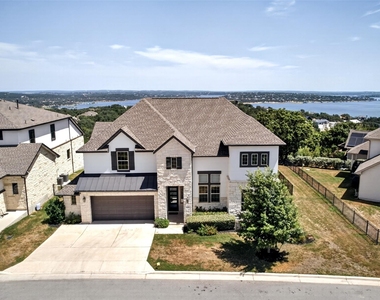 2400 Sunset Vista Cir - Photo Thumbnail 10