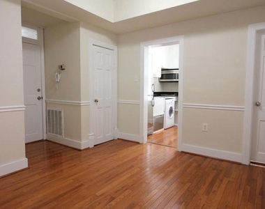 3237 N Street Nw - Photo Thumbnail 2