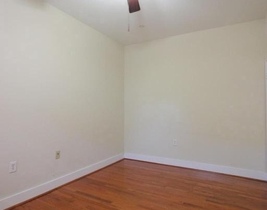 3237 N Street Nw - Photo Thumbnail 6