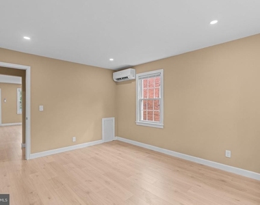 513 45th Street Ne - Photo Thumbnail 11