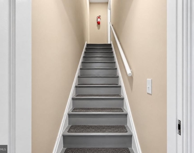 513 45th Street Ne - Photo Thumbnail 1