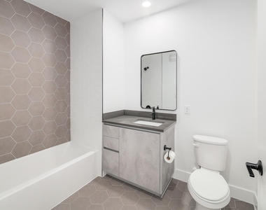 4315 S Congress Ave - Photo Thumbnail 18