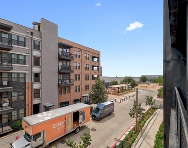 4315 S Congress Ave - Photo Thumbnail 22
