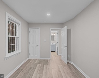 513 45th Street Ne - Photo Thumbnail 12