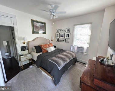113 4th Street Se - Photo Thumbnail 11