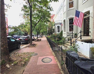113 4th Street Se - Photo Thumbnail 17