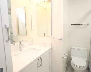 1022 Paper Mill Court Nw - Photo Thumbnail 4