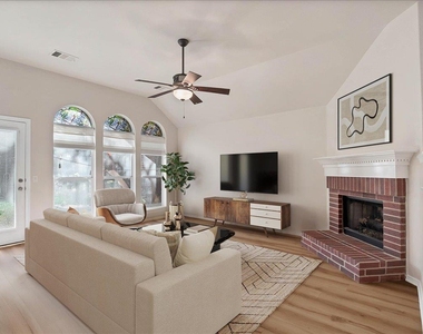 409 Carismatic Ln - Photo Thumbnail 3