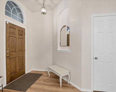 409 Carismatic Ln - Photo Thumbnail 2