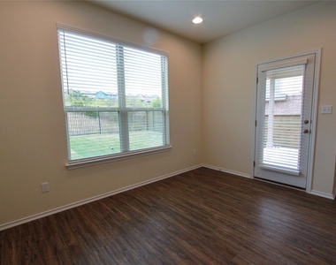 3651 Sandy Brook Dr - Photo Thumbnail 14