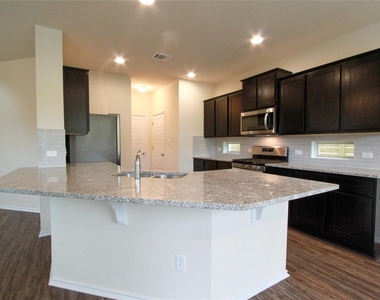 3651 Sandy Brook Dr - Photo Thumbnail 8
