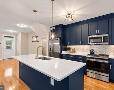 141 V Street Ne - Photo Thumbnail 7