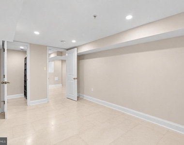 141 V Street Ne - Photo Thumbnail 29