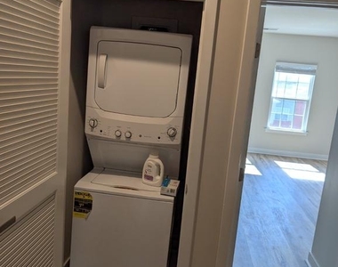 1229 Trenton Place Se - Photo Thumbnail 13