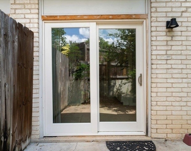 1703 Coronado Hills Dr - Photo Thumbnail 22