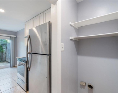 1703 Coronado Hills Dr - Photo Thumbnail 12