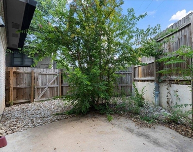 1703 Coronado Hills Dr - Photo Thumbnail 23