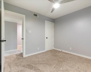 1703 Coronado Hills Dr - Photo Thumbnail 21