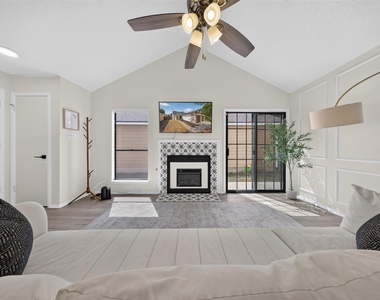 11716 Tallow Field Way - Photo Thumbnail 3