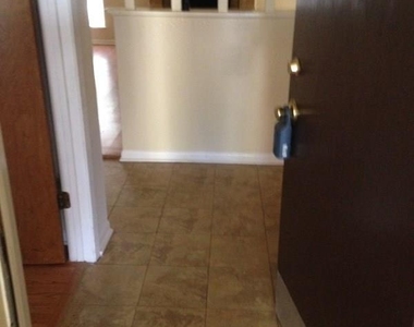 1305 Glenda Dr - Photo Thumbnail 1
