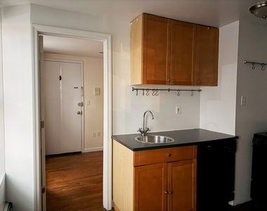 73 Pineapple Street - Photo Thumbnail 10