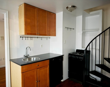 73 Pineapple Street - Photo Thumbnail 9