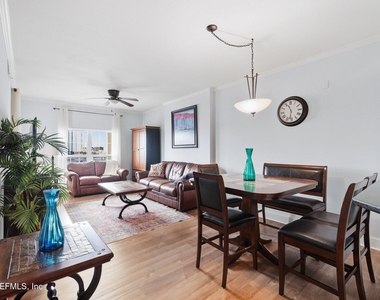 400 E Bay Street - Photo Thumbnail 7