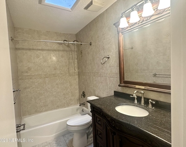 1148 Montego Road E - Photo Thumbnail 12