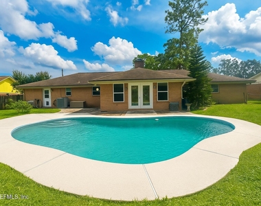 1148 Montego Road E - Photo Thumbnail 1
