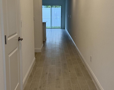 4728 Tigers Eye Court - Photo Thumbnail 3