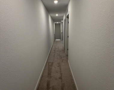 4728 Tigers Eye Court - Photo Thumbnail 25