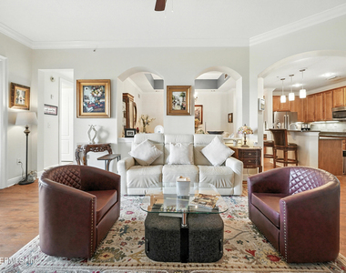 4300 South Beach Parkway - Photo Thumbnail 6