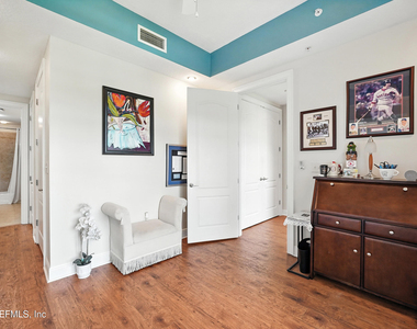 4300 South Beach Parkway - Photo Thumbnail 35