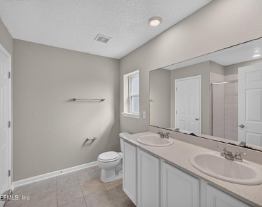 2855 N Eighth Street - Photo Thumbnail 16