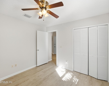 678 5th Avenue N - Photo Thumbnail 22