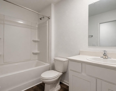 4285 Hemlock Street - Photo Thumbnail 13