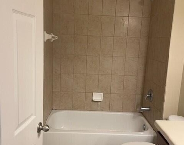 462 Roserush Lane - Photo Thumbnail 10