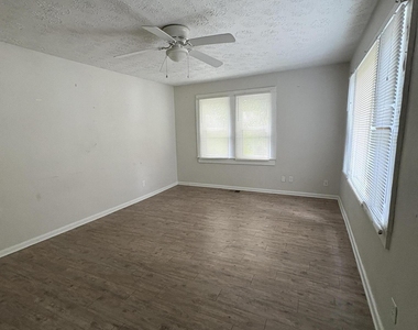 5779 Sw Carver Circle - Photo Thumbnail 9