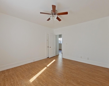 1558 Landon Avenue - Photo Thumbnail 11