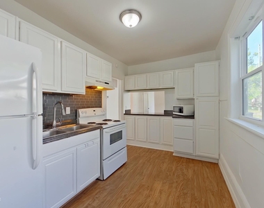 1558 Landon Avenue - Photo Thumbnail 4