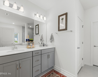 81 Ripple Road - Photo Thumbnail 14