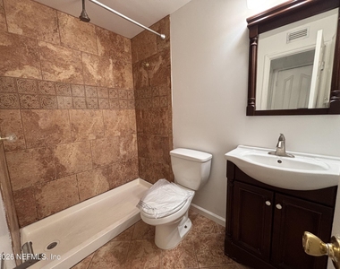 402 S 8th Avenue - Photo Thumbnail 21