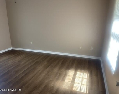 2134 Ashland Street - Photo Thumbnail 9