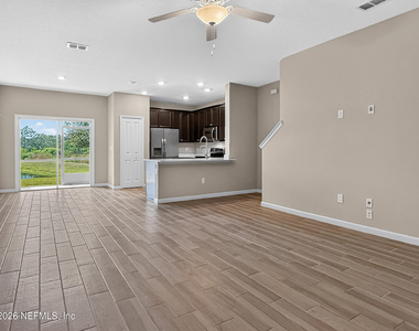2638 Sandy Dune Drive - Photo Thumbnail 5
