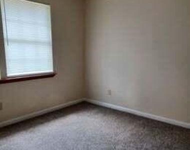 3803 Dottie Road - Photo Thumbnail 4