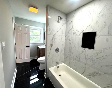 1855 Reichert Avenue - Photo Thumbnail 13