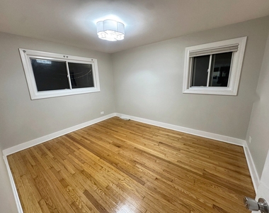 14635 Woodlawn Avenue - Photo Thumbnail 10